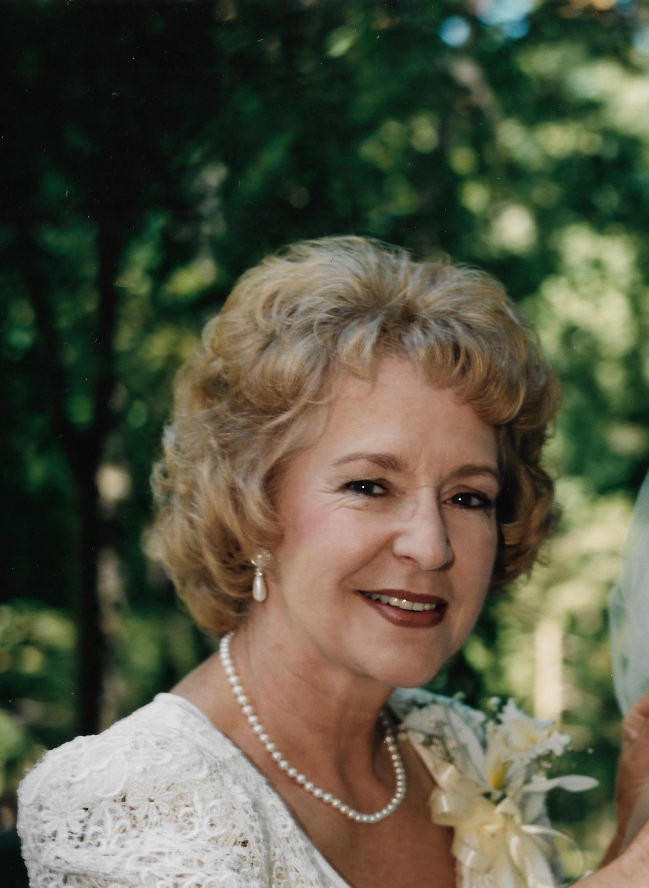 Obituary of Hazel Lee Brothers