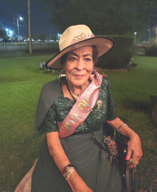 Obituary of Amilia Argomaniz Manzano