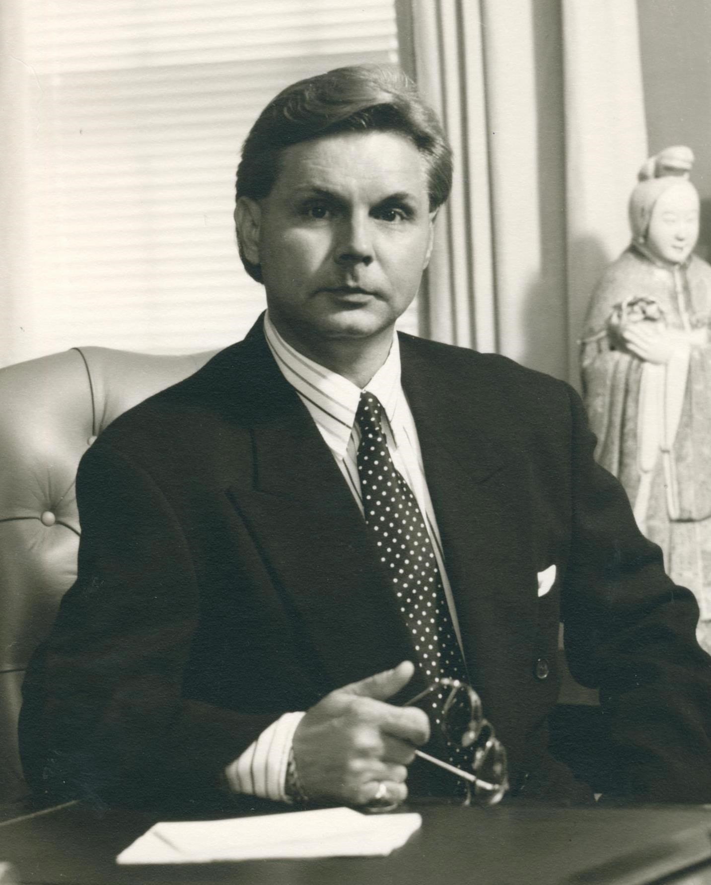 Obituary of Richard E. Black