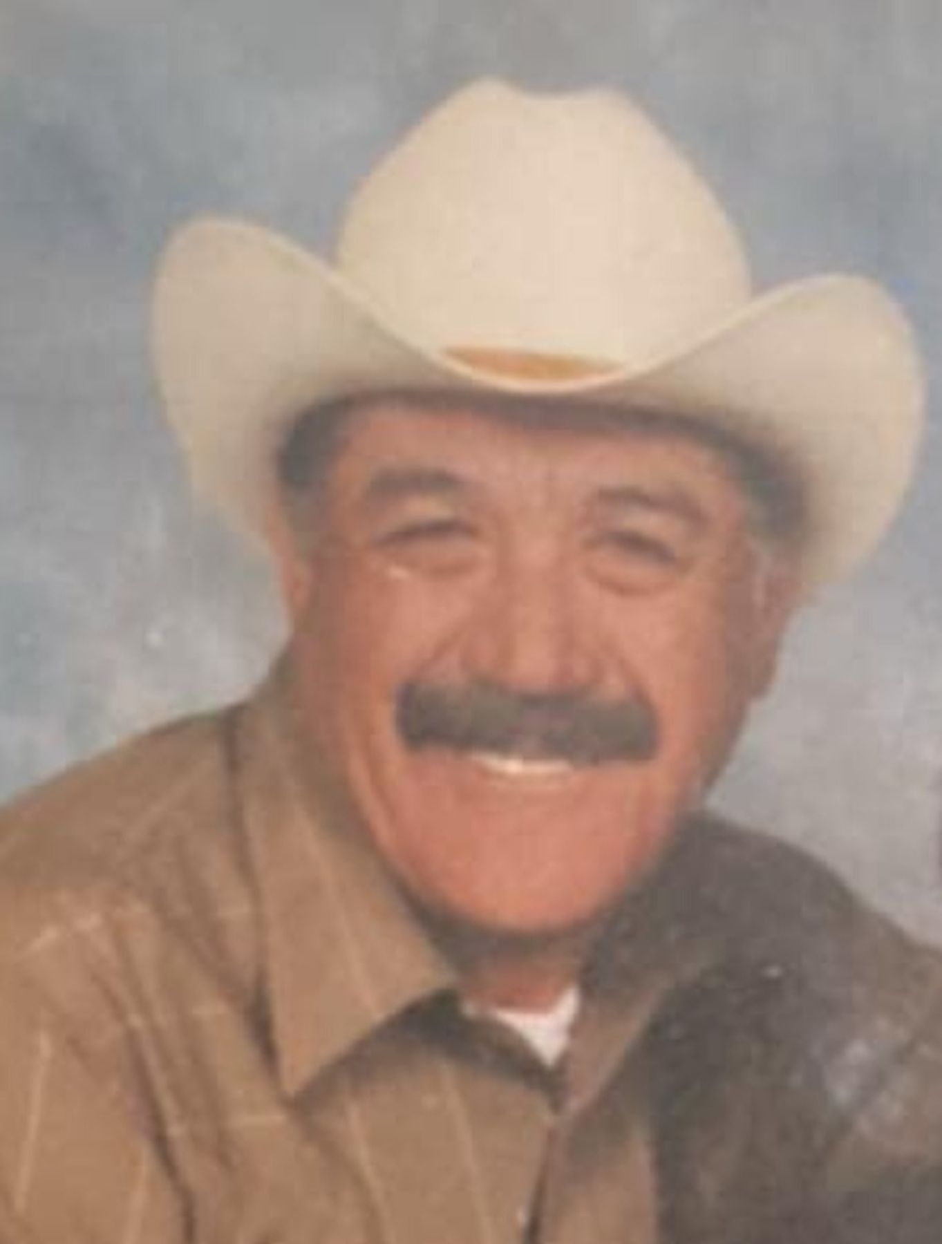 Obituario de Ventura Hernandez