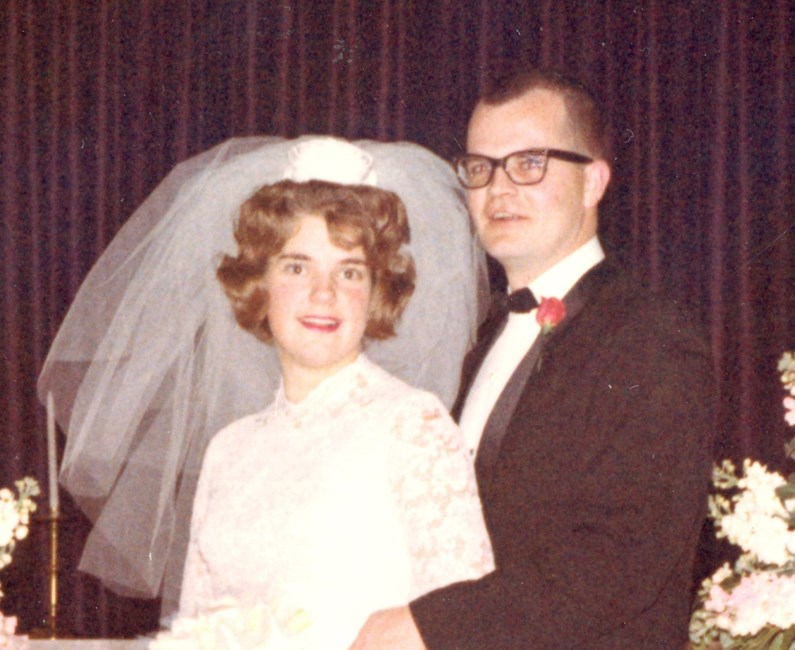 Obituary of Robert and Janice Schulze