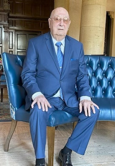 Obituary of Eduardo Roman Ruiz