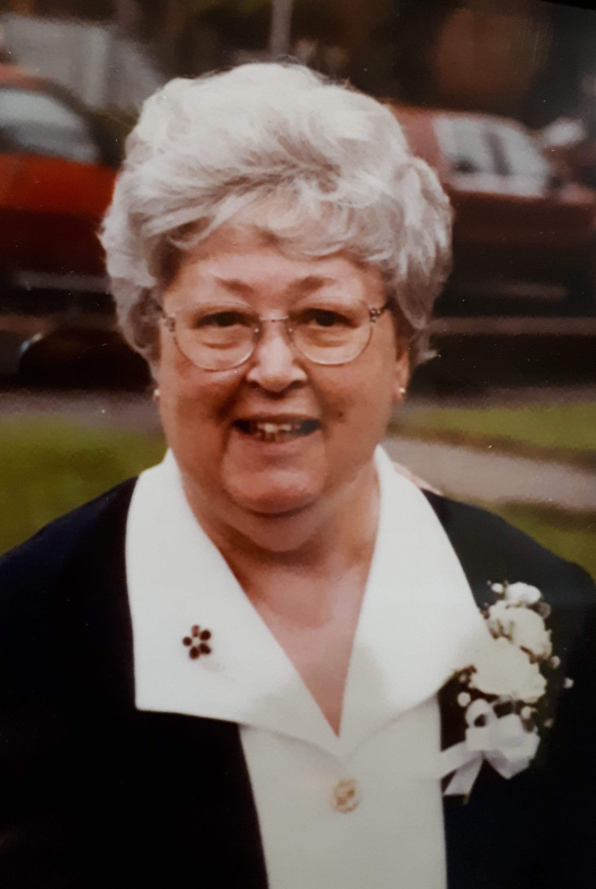 Obituary of Thelma (MacFarlane) DuGuay