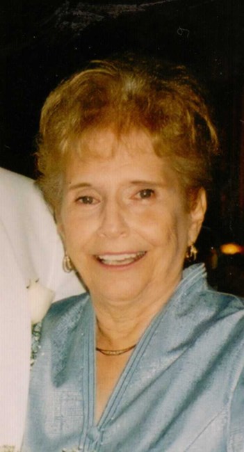 Obituario de Evelyn Irene Agrifoglio