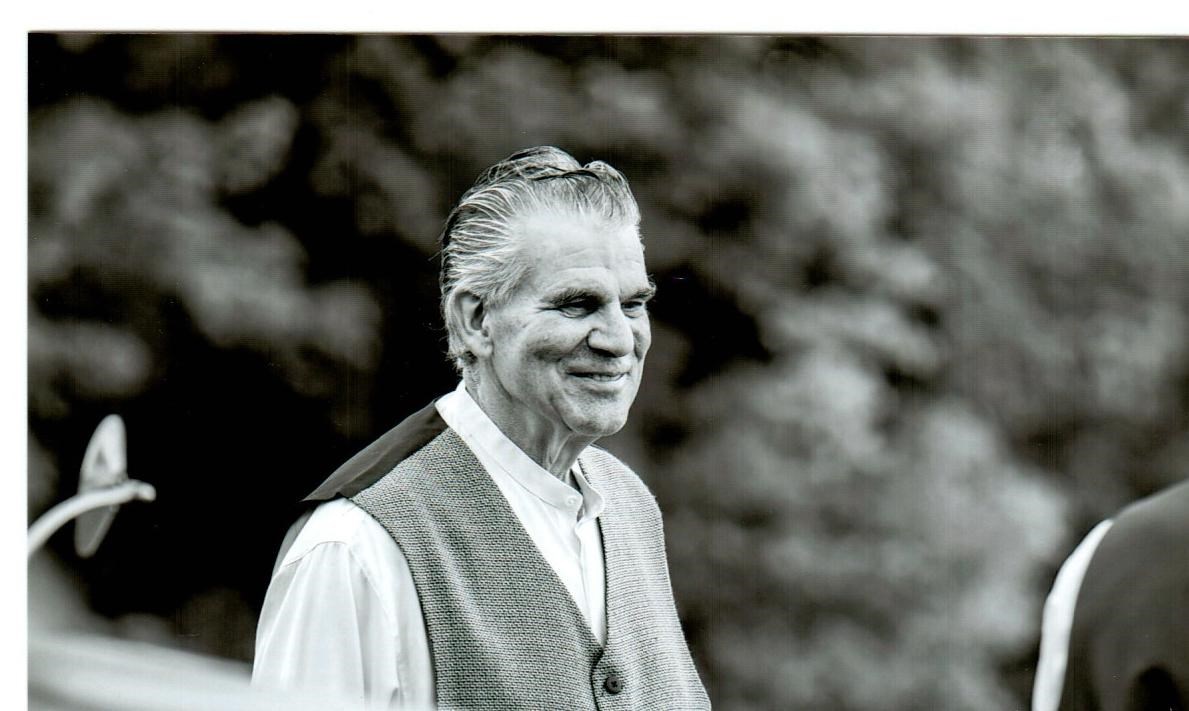 Obituary of Thomas H. Quinn