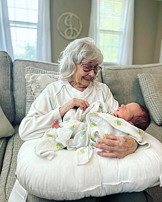 Obituary of Eva Genell Carpenter