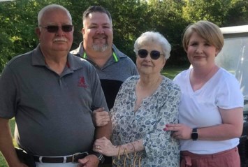 Obituary of Linda Hickey