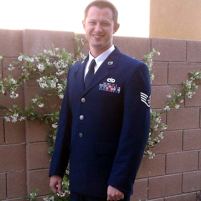 Obituario de David James Paul