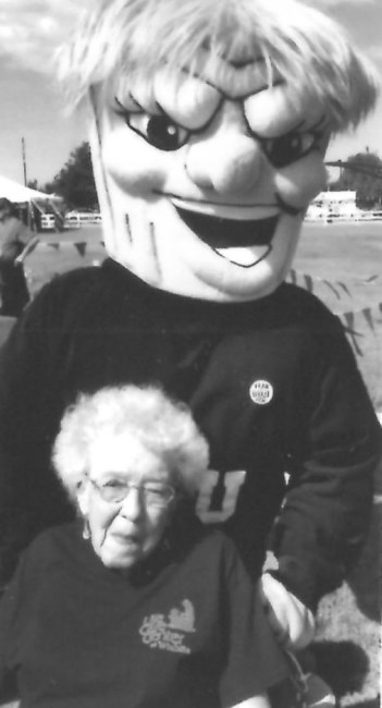 Obituario de Mary "Louise" Fleming