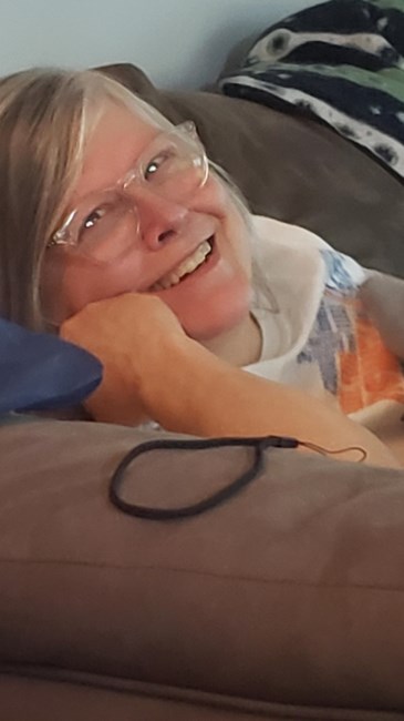 Avis de décès de Cheri Hayes Clinard