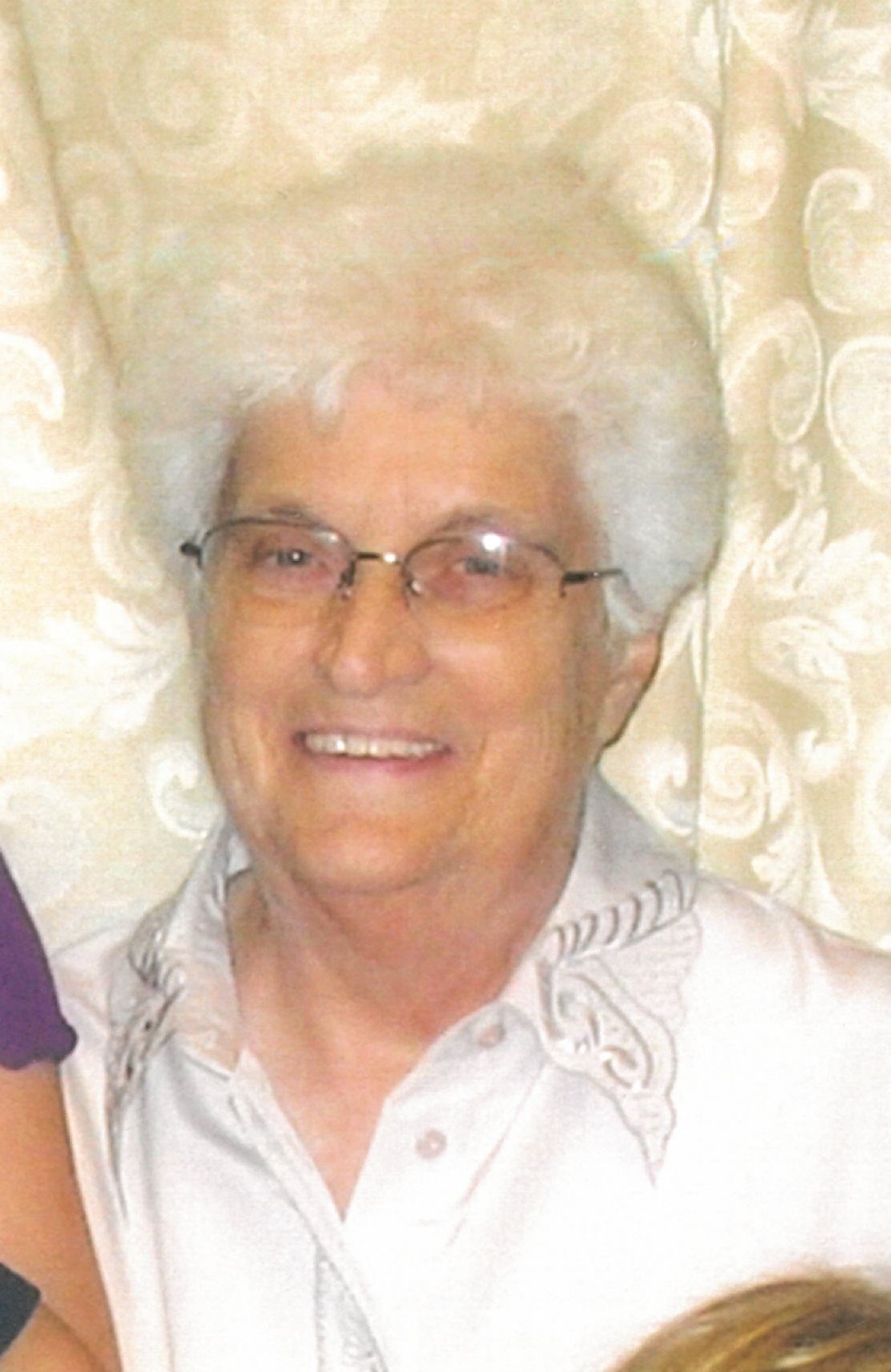 Obituary of Florence "Flo" May Peterbaugh