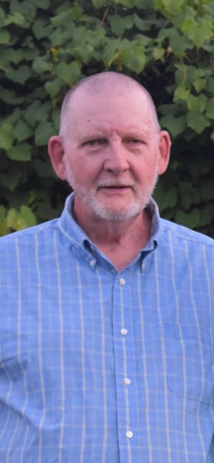 Obituario de Bobby Gary House