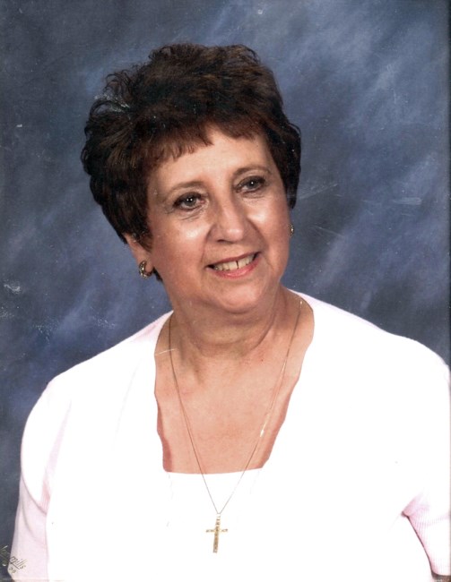 Obituario de Theodora (Dora) Campanellas Everett