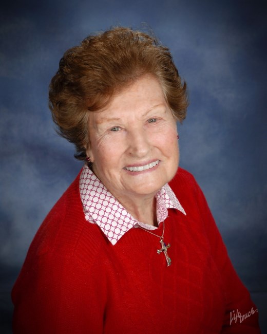 Obituary of Zella E Whitaker