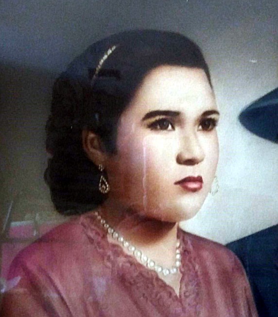 Obituary of Maria Elena Cruz Serrano