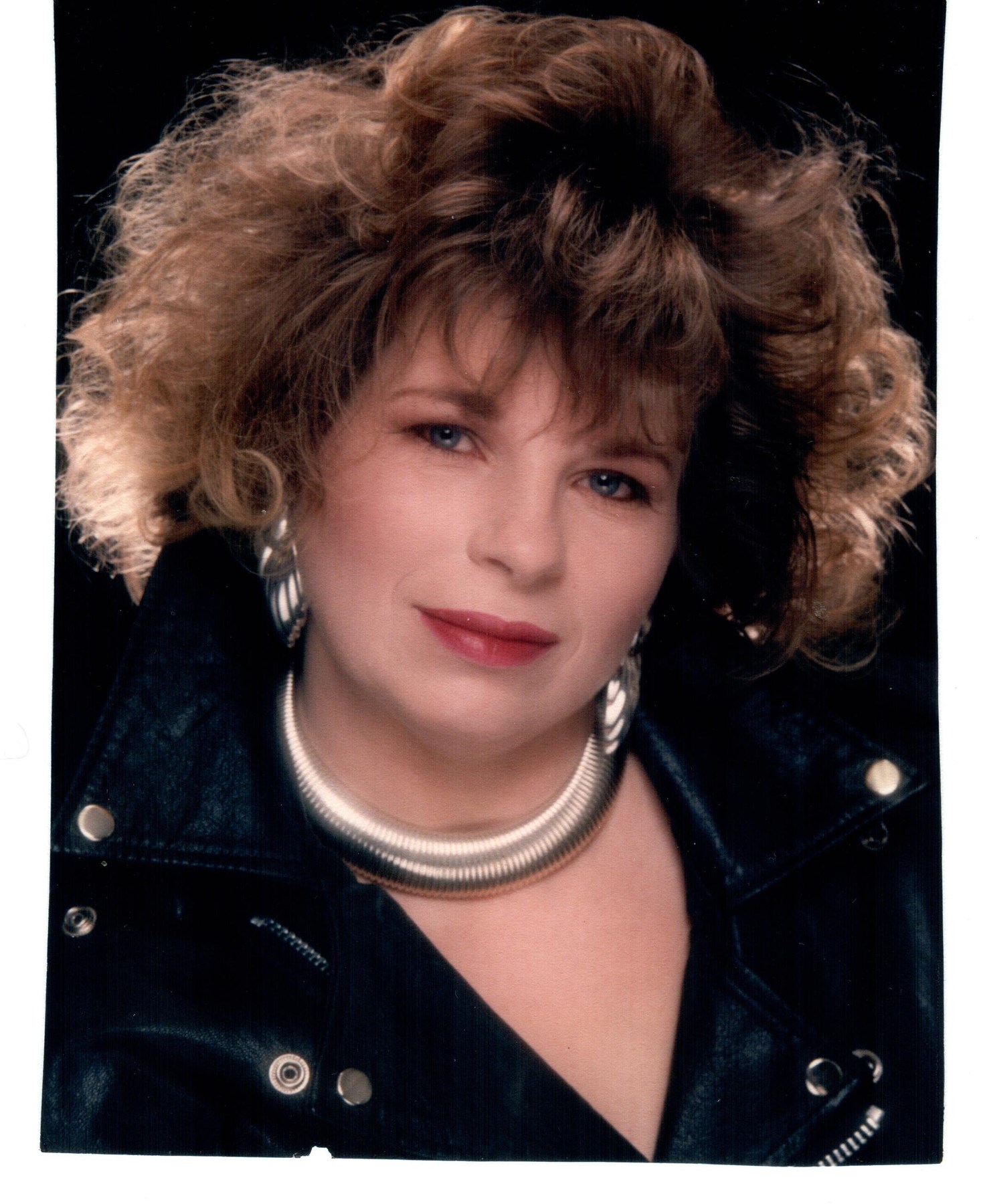 Obituario de Rita May Castillo