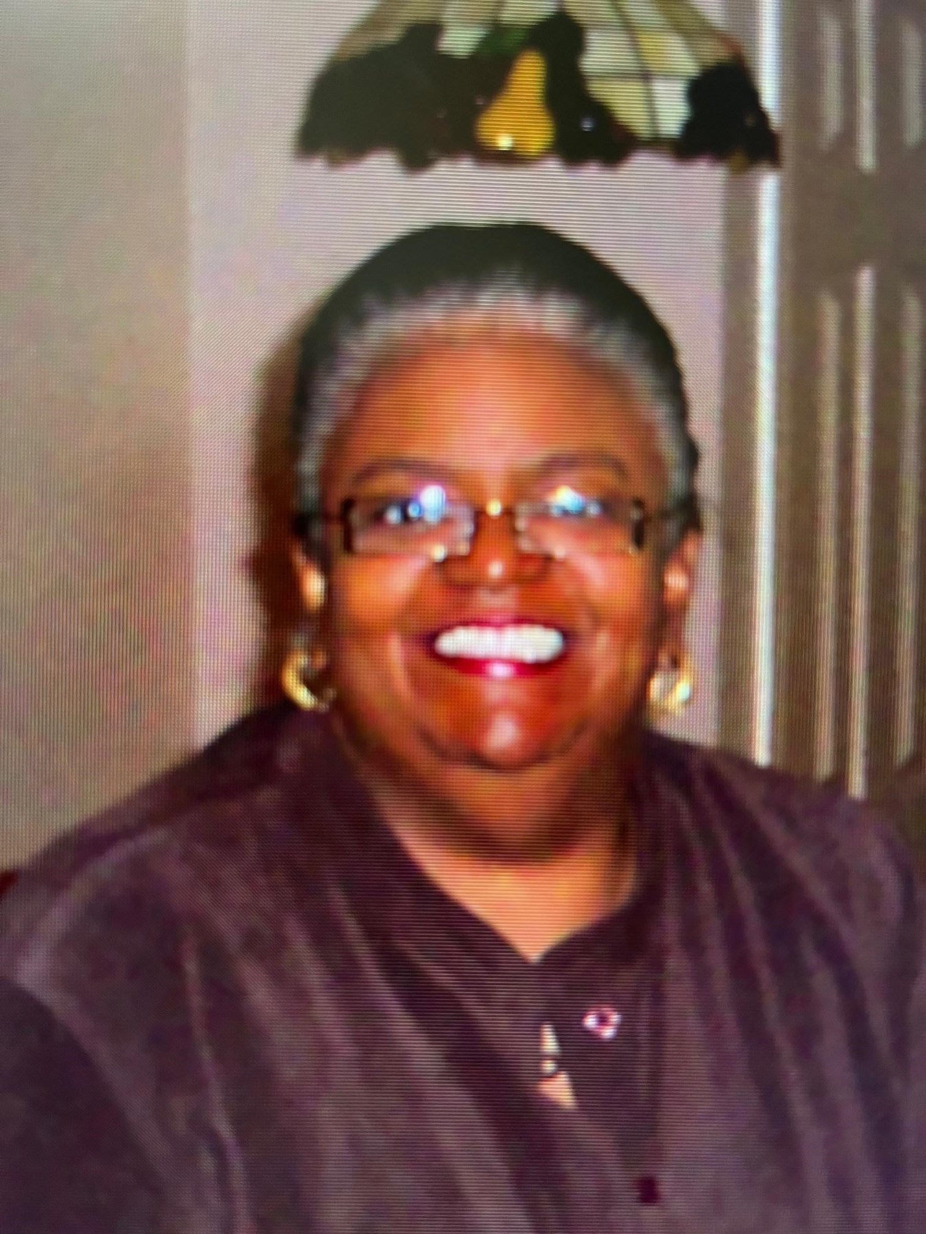 Obituary of Shelly Renee Bradford