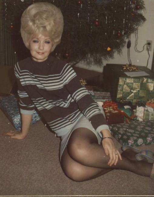 Obituary of Carole H. Dickey