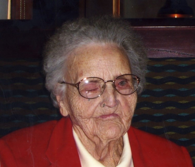 Obituary of Pauline Emma Royals