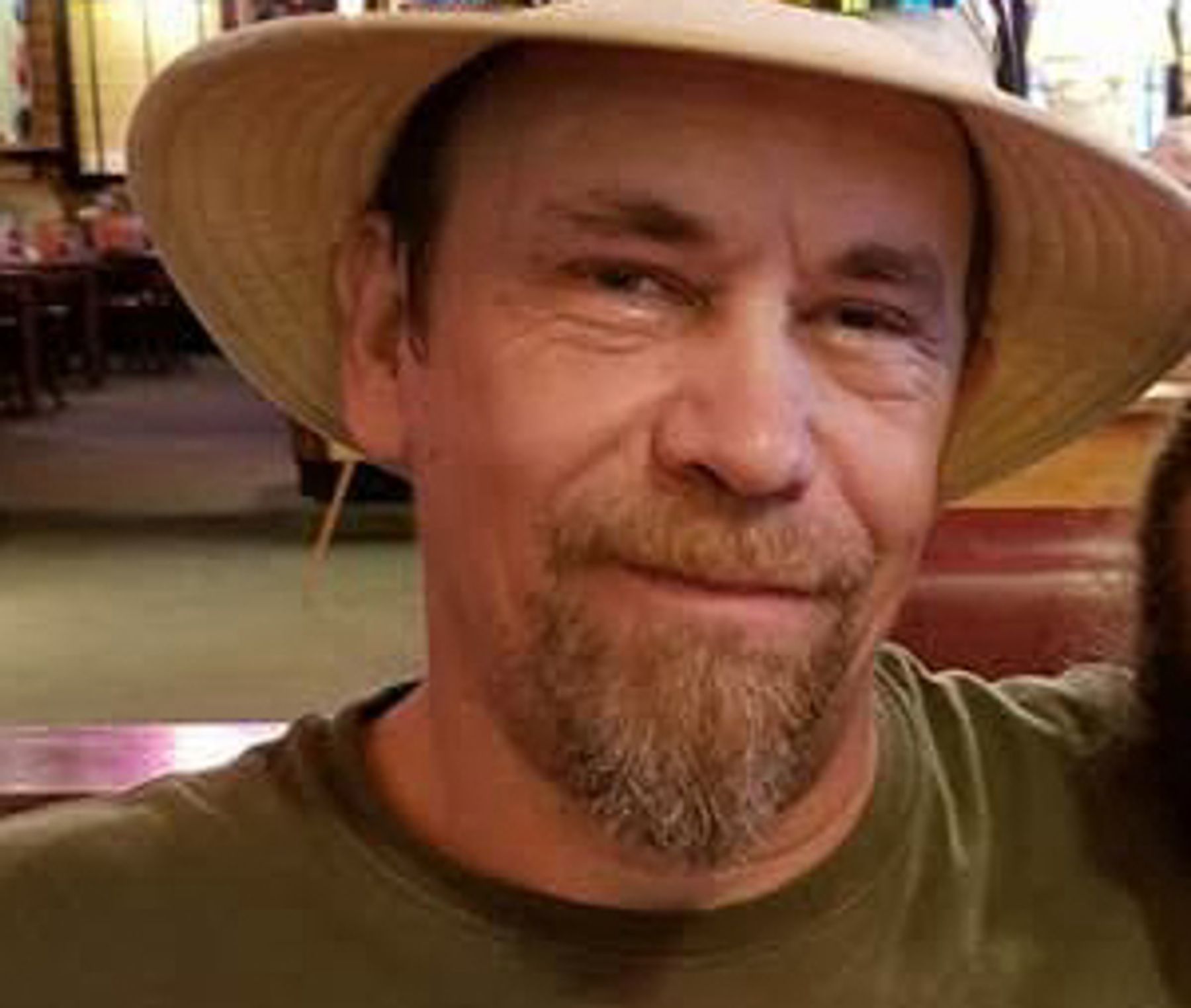 Obituario de Donald Earl Hines Jr.