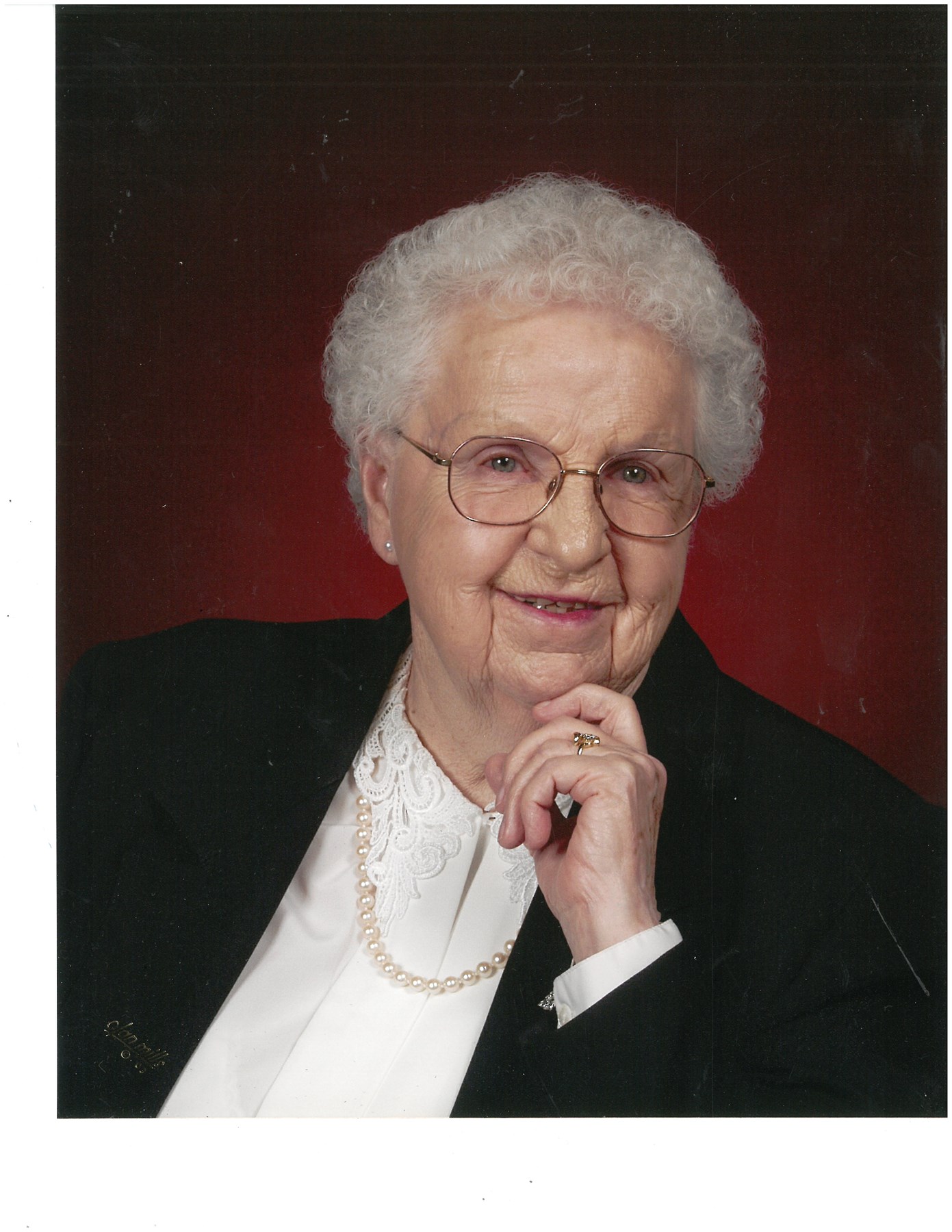 Obituary of Vera "Poppe" M. Jones