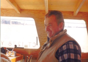 Avis de décès de John C. Roach