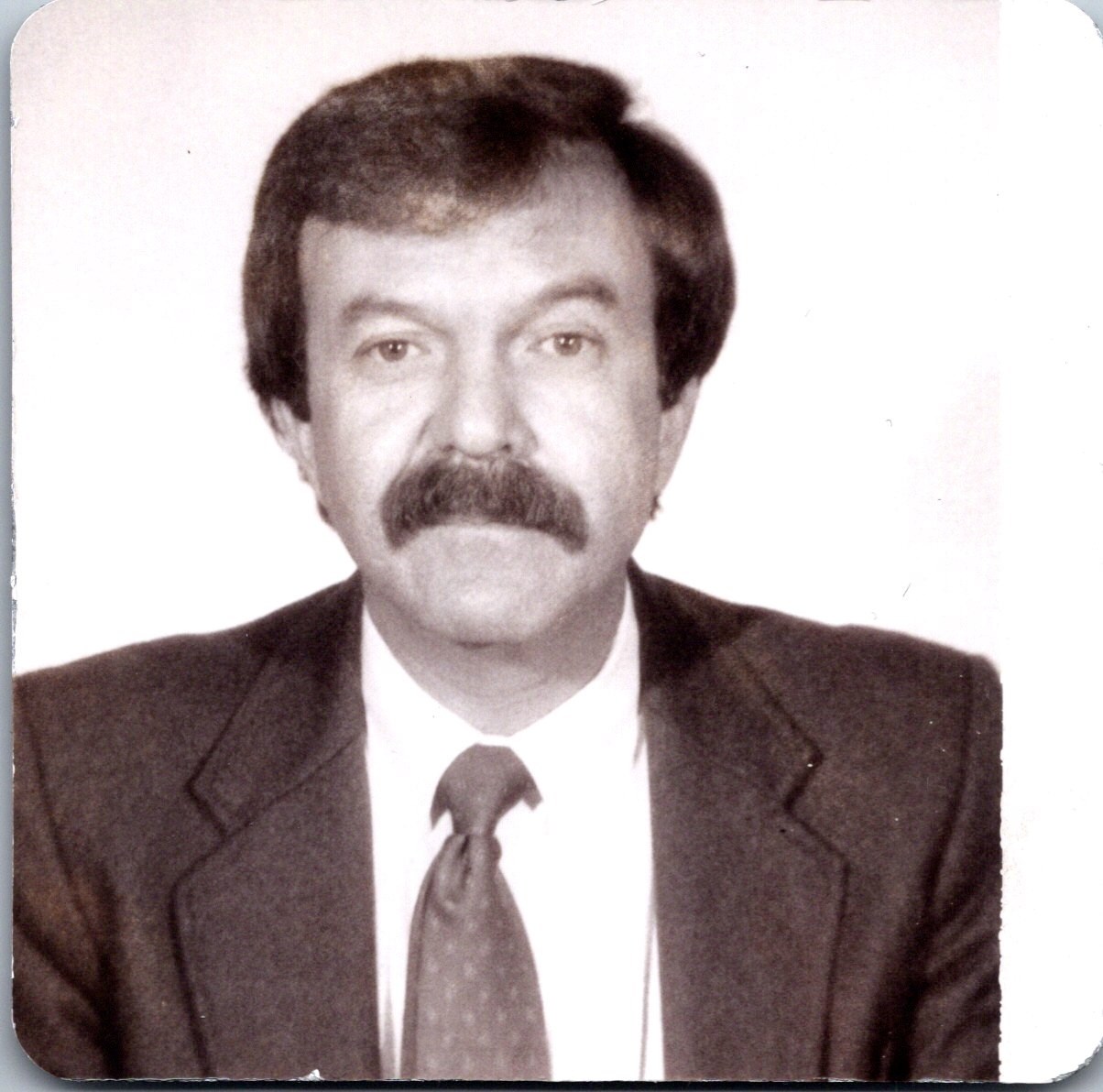 Obituary of Michael Raymond Leaveck