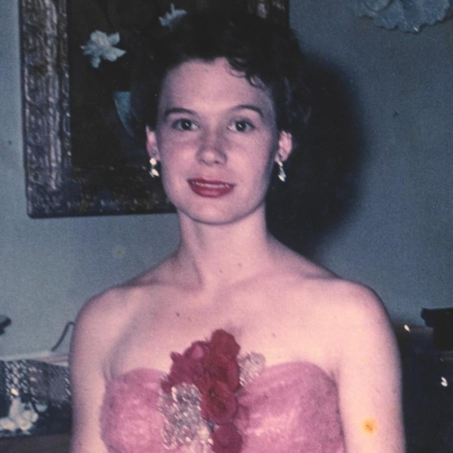 Obituary of Mary Elizabeth Nicol