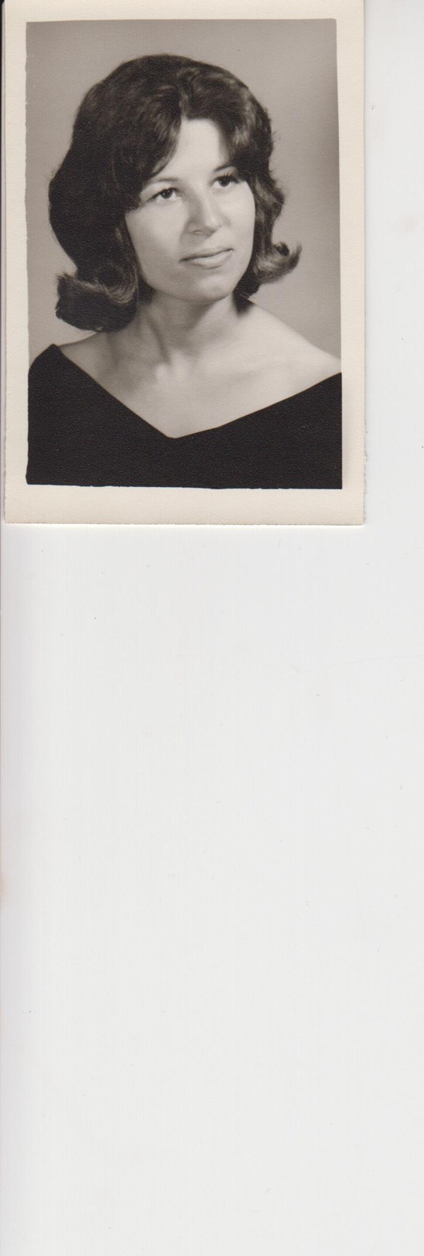 Obituary of Gisela Csiki Green