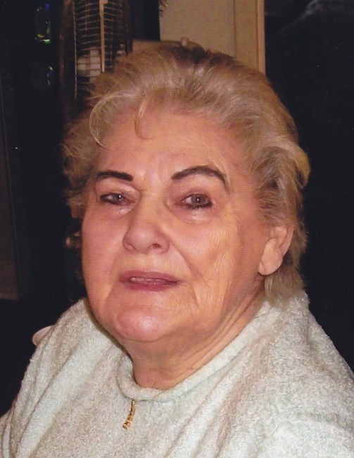 Obituary of Hedy "Dee" Whitlow