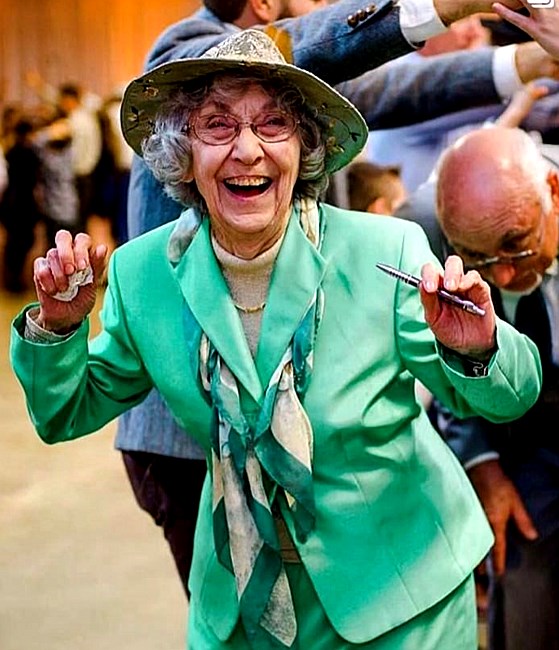 Obituary of Jean Elizabeth Koronka Gray