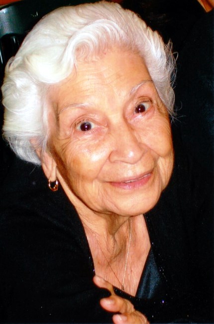 Avis de décès de Aurora F Marquez