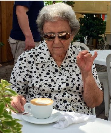 Obituary of Magdalena Arbona Vda. de Acosta