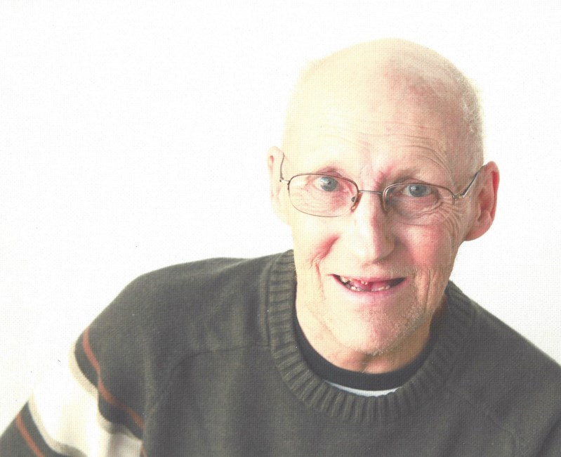 Obituary of Ward Ralph Tewsley