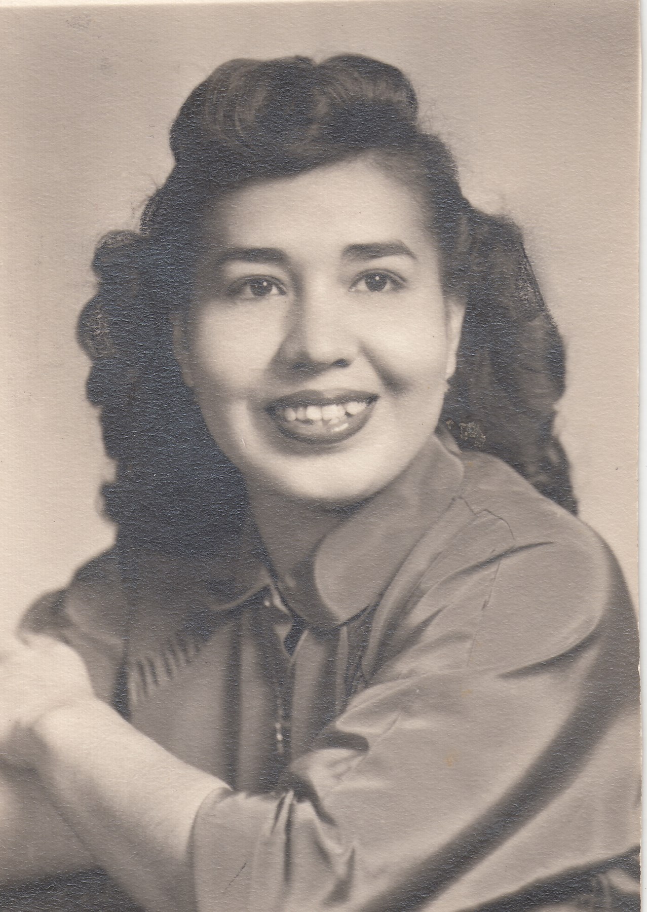 Obituary of Regina R Ybarra