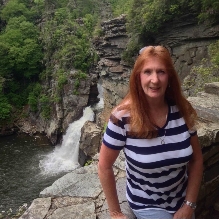 Obituary of Margaret "Peggy" Bennett