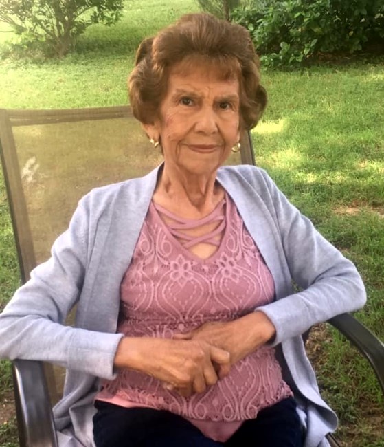 Obituary of Carmen Mejia Castillo