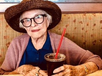 Obituario de Bettie Lucile Barta