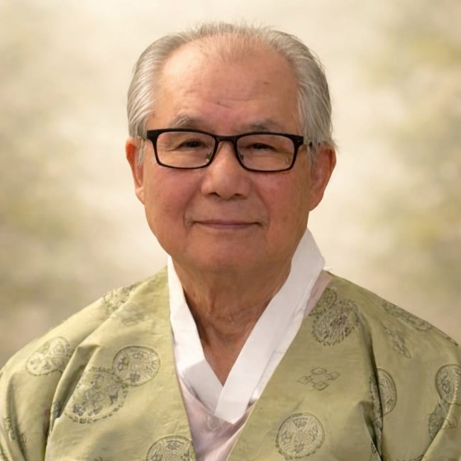 Obituary of Man Woong Pyo