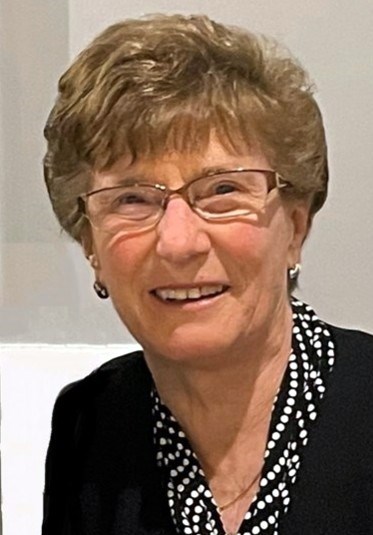 Obituary of Nella Vallera