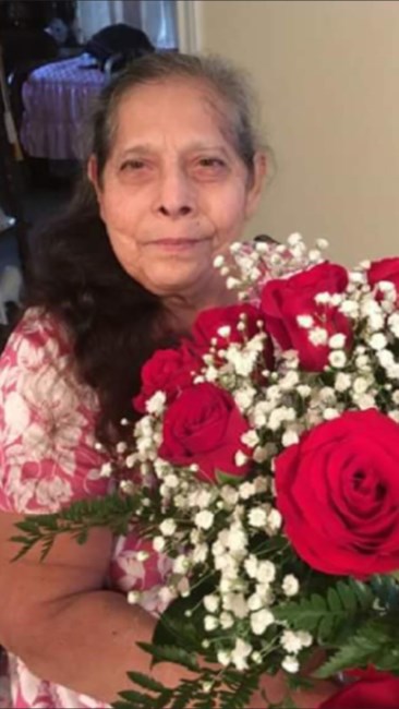Obituary of Maria Elena Gonzalez