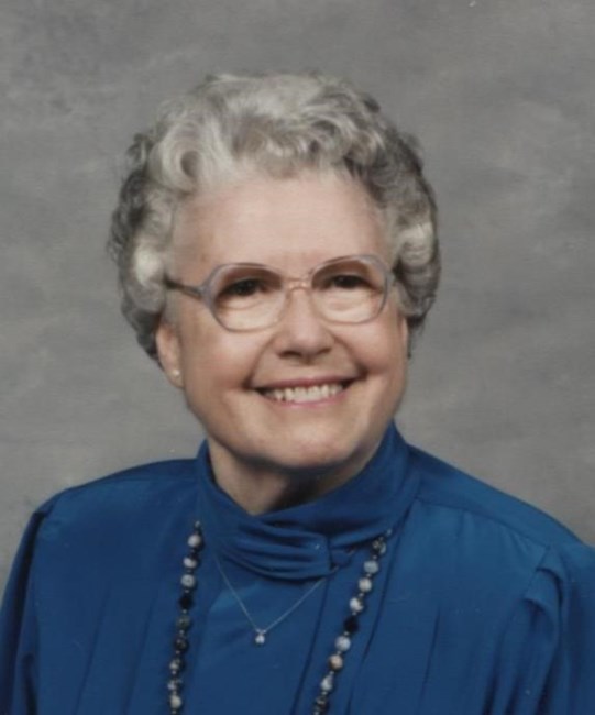 Obituary of Helen L Lucas