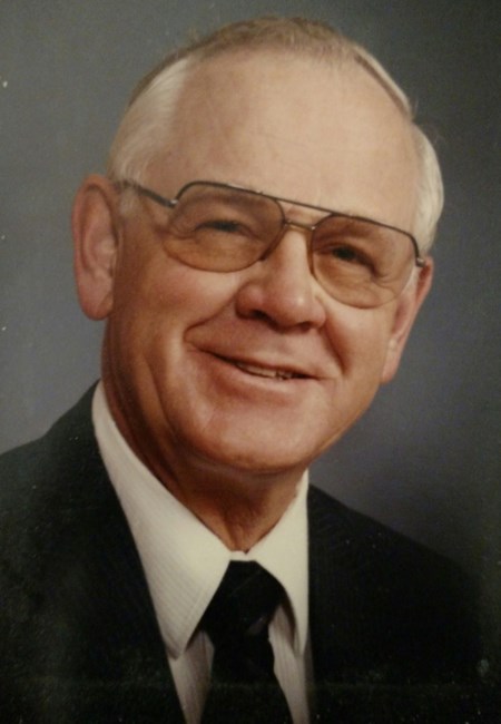 Obituary of Ralph Marlyn Ramlow