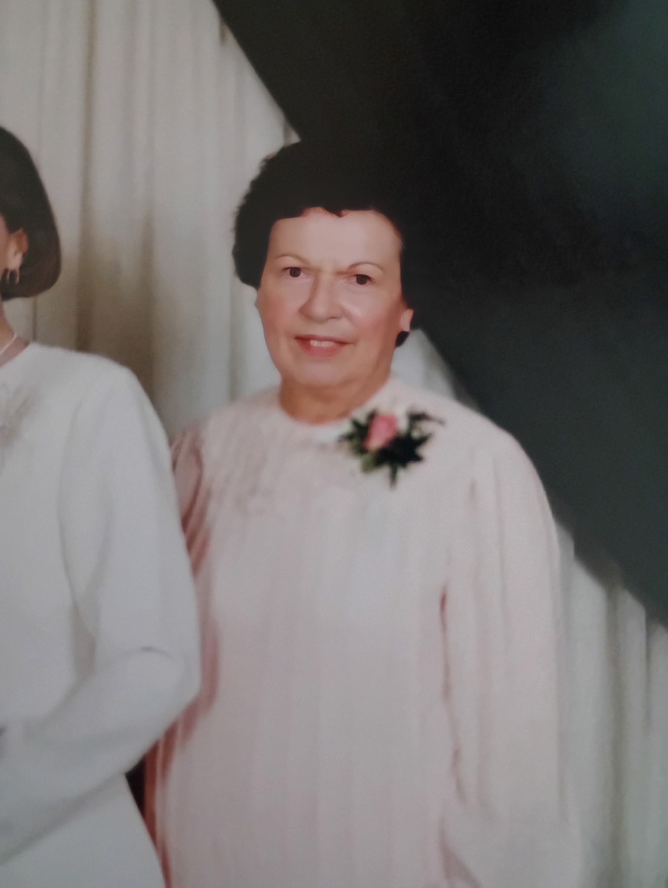 Obituary of Yvonne Swan Najolia