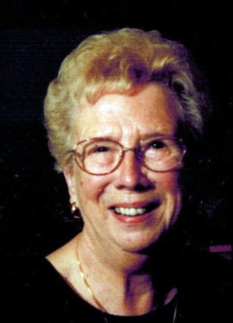 Obituary of Mrs. Freda Margaret Warner