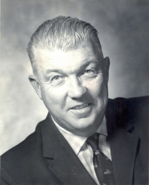 Obituary of Percy Mac Thomas MacDonald