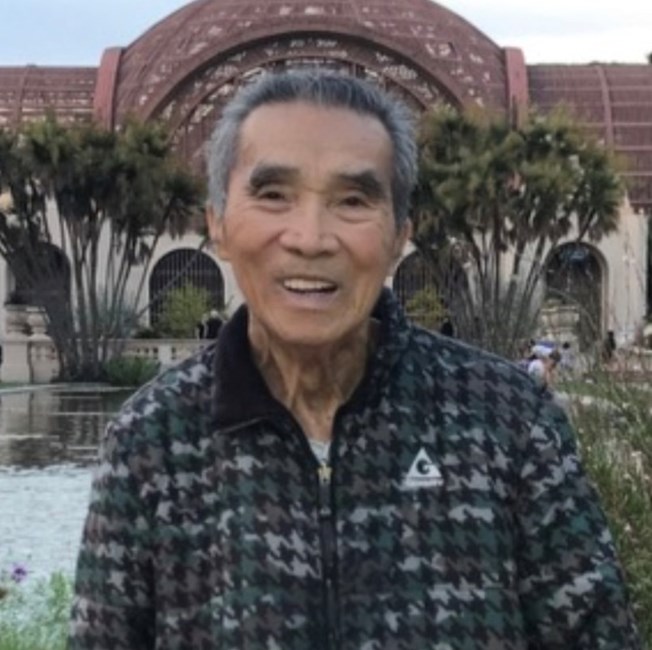 Obituario de Hoa Nguyen