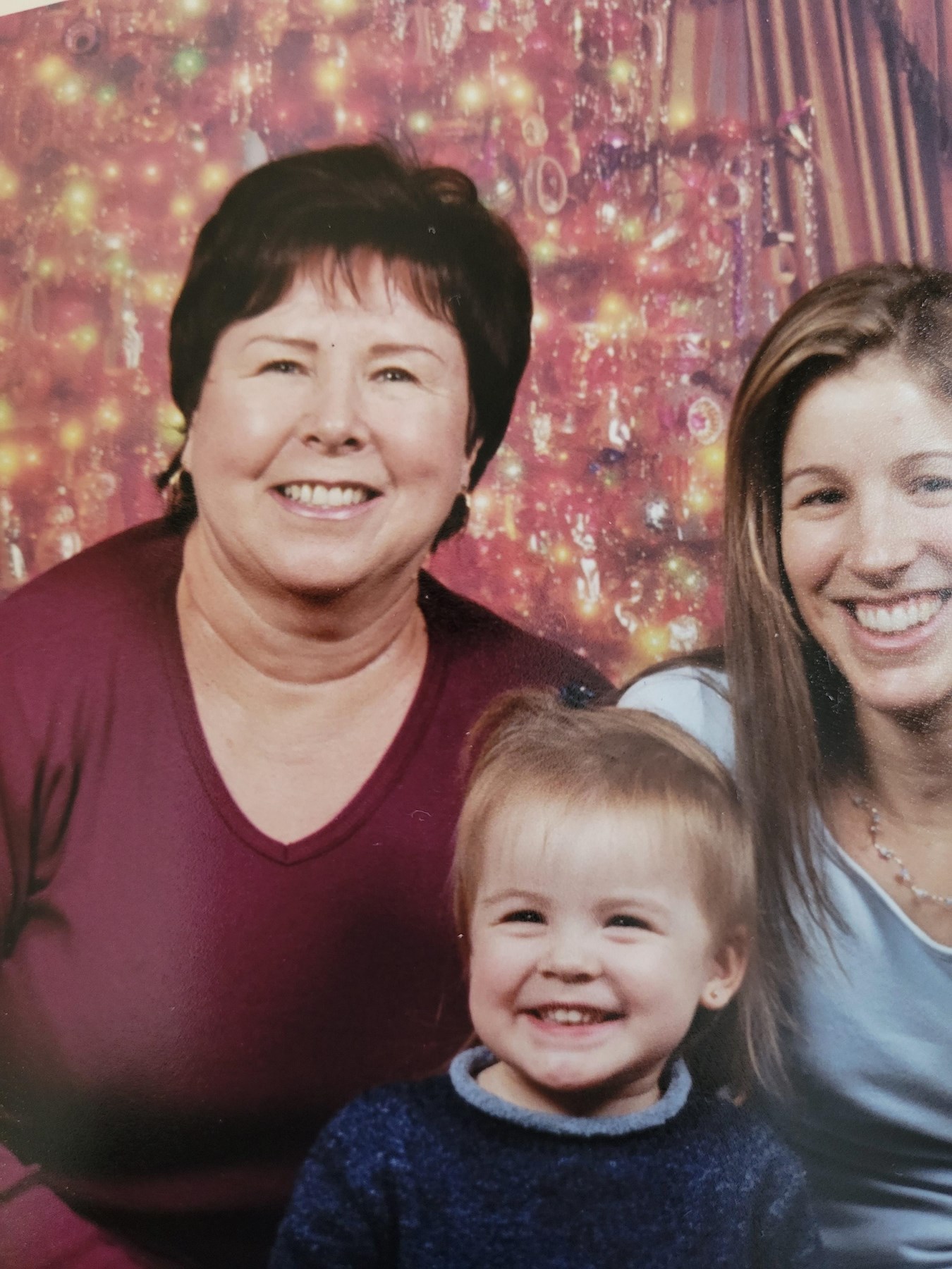 Obituary of Shirley Warren