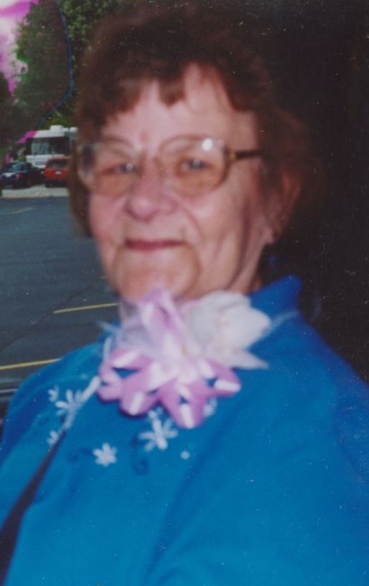 Obituario de Betty V Gordon