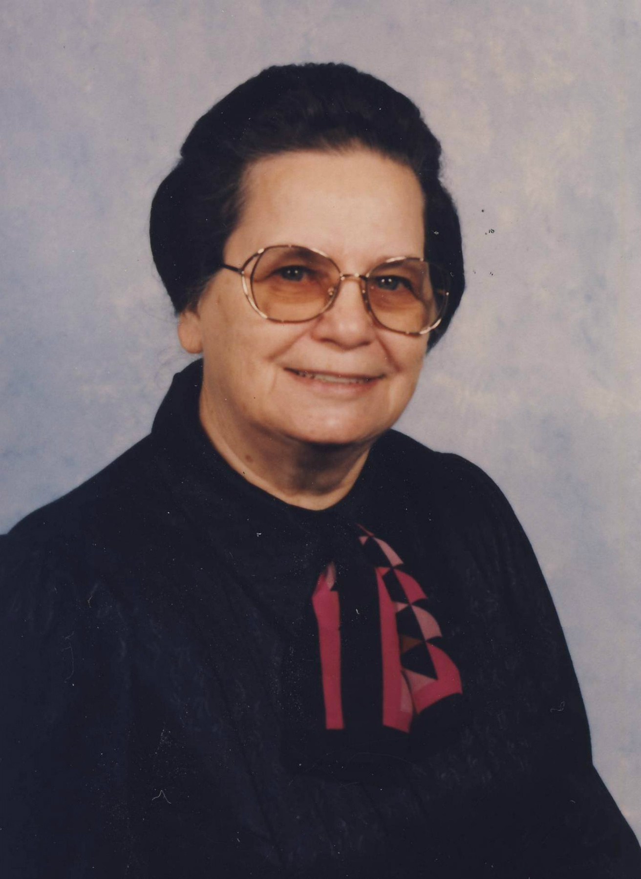Obituary of Oval "Eileen" Dobbs Garrett